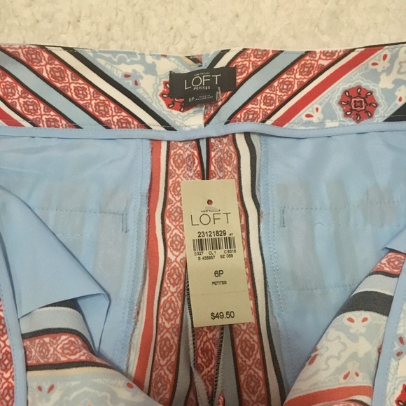 NWT Loft striped shorts - Picture 3 of 3